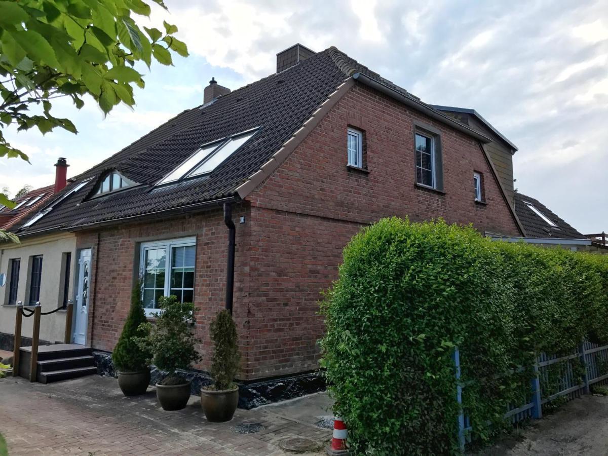 Ferienwohnung Am Hochzeitsberg Breege Bagian luar foto